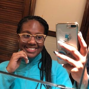 Meet your Posher, Laila